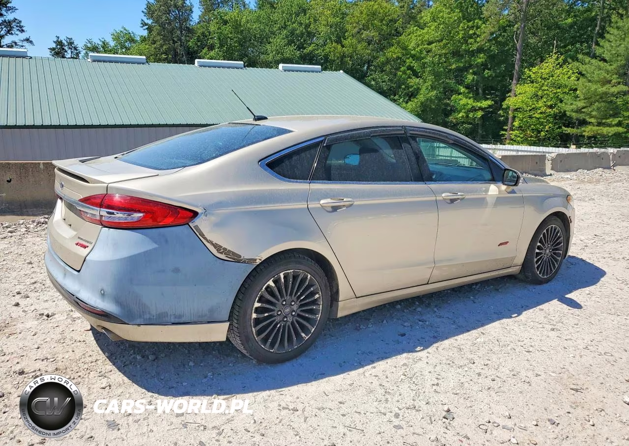 2017 Ford Fusion VIN:3FA6P0RU6HR388557 - 3