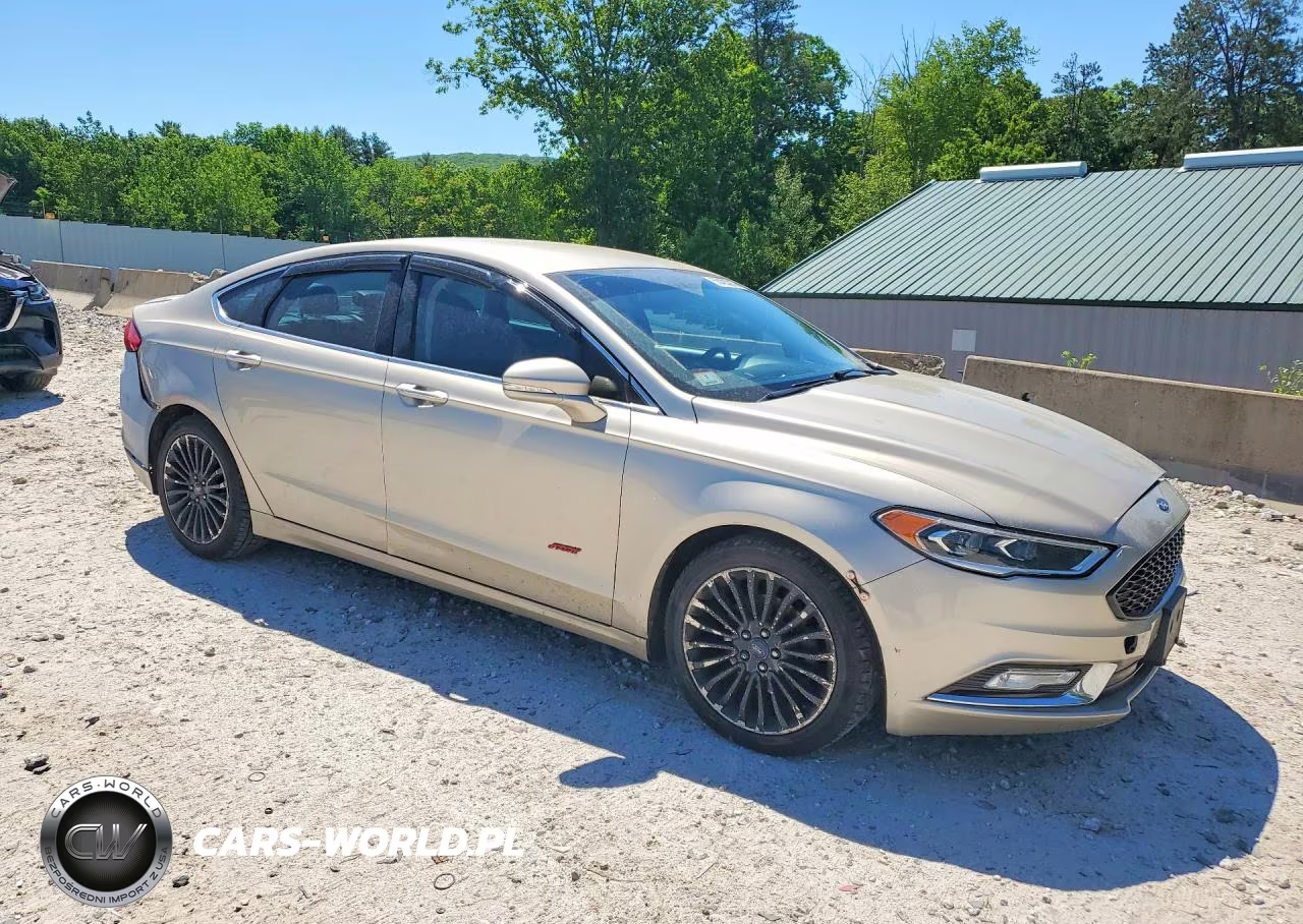 2017 Ford Fusion VIN:3FA6P0RU6HR388557 - 4