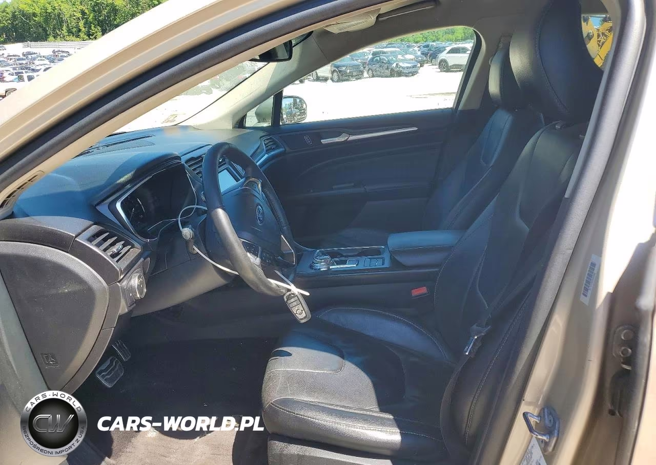 2017 Ford Fusion VIN:3FA6P0RU6HR388557 - 7