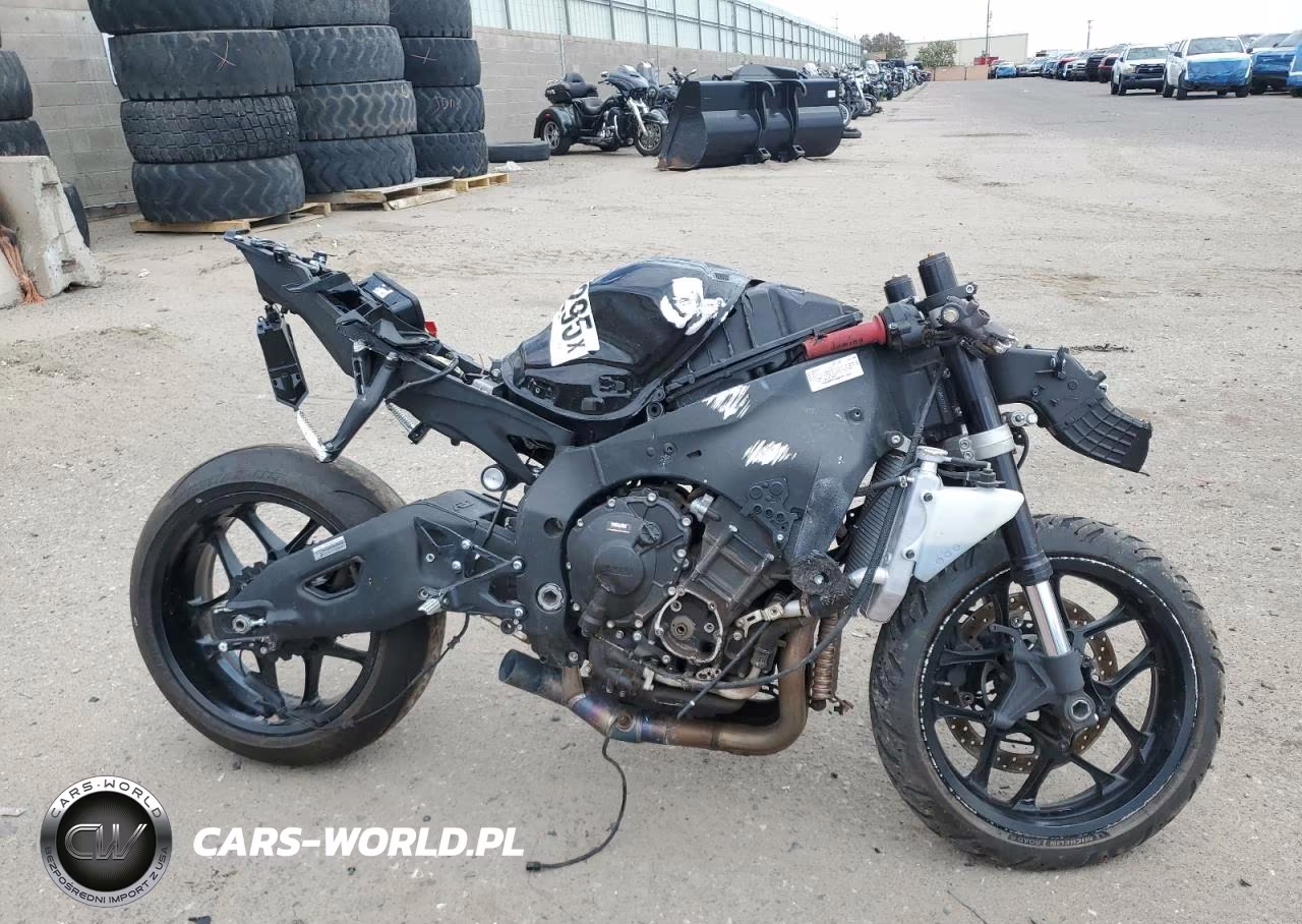 2021 Yamaha Yzfr1