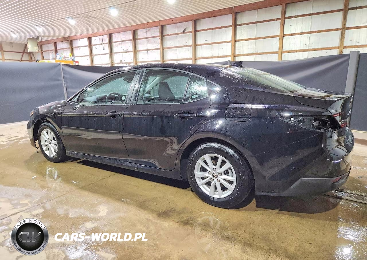 2026 Toyota Camry Le VIN:4T1DAACK1TU279890 - 2
