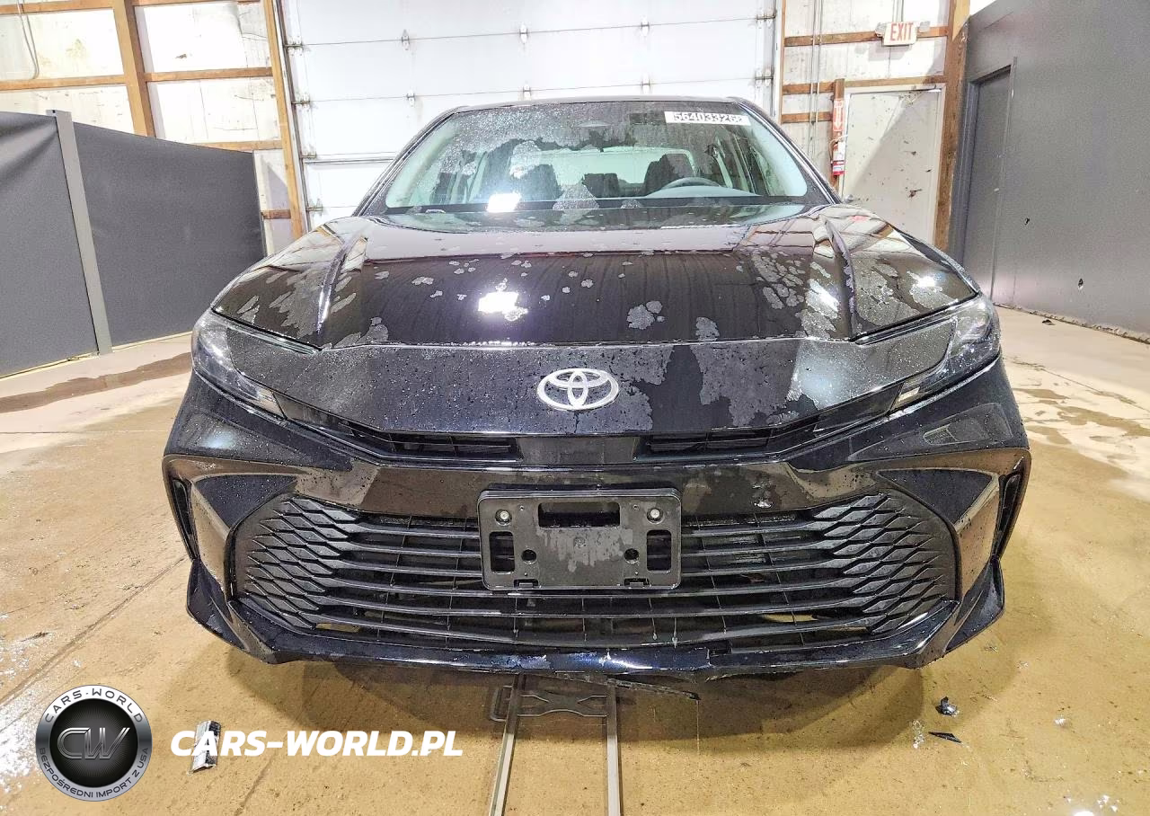 2026 Toyota Camry Le VIN:4T1DAACK1TU279890 - 5