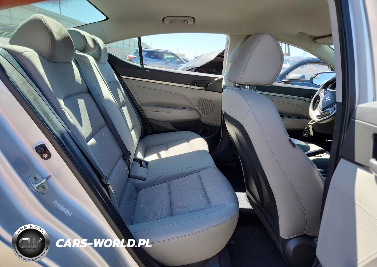 2017 Hyundai Elantra Se VIN:KMHD74LF7HU083656 - 10