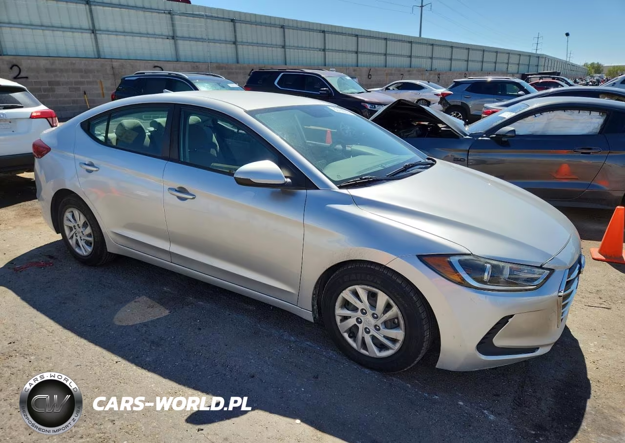 2017 Hyundai Elantra Se VIN:KMHD74LF7HU083656 - 4