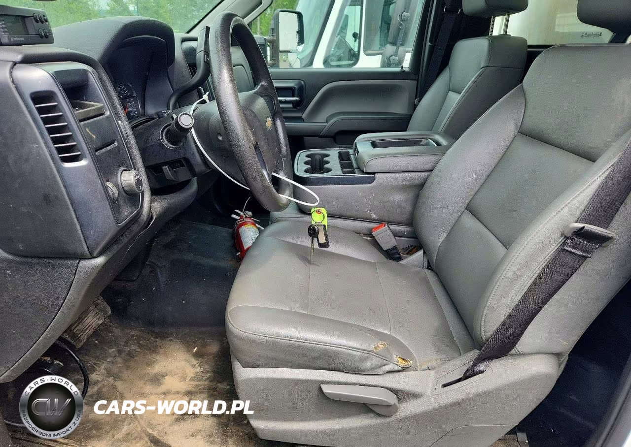 2020 Chevrolet Silverado Refrigerated Box Truck VIN:1HTKHPVKXLH263545 - 7