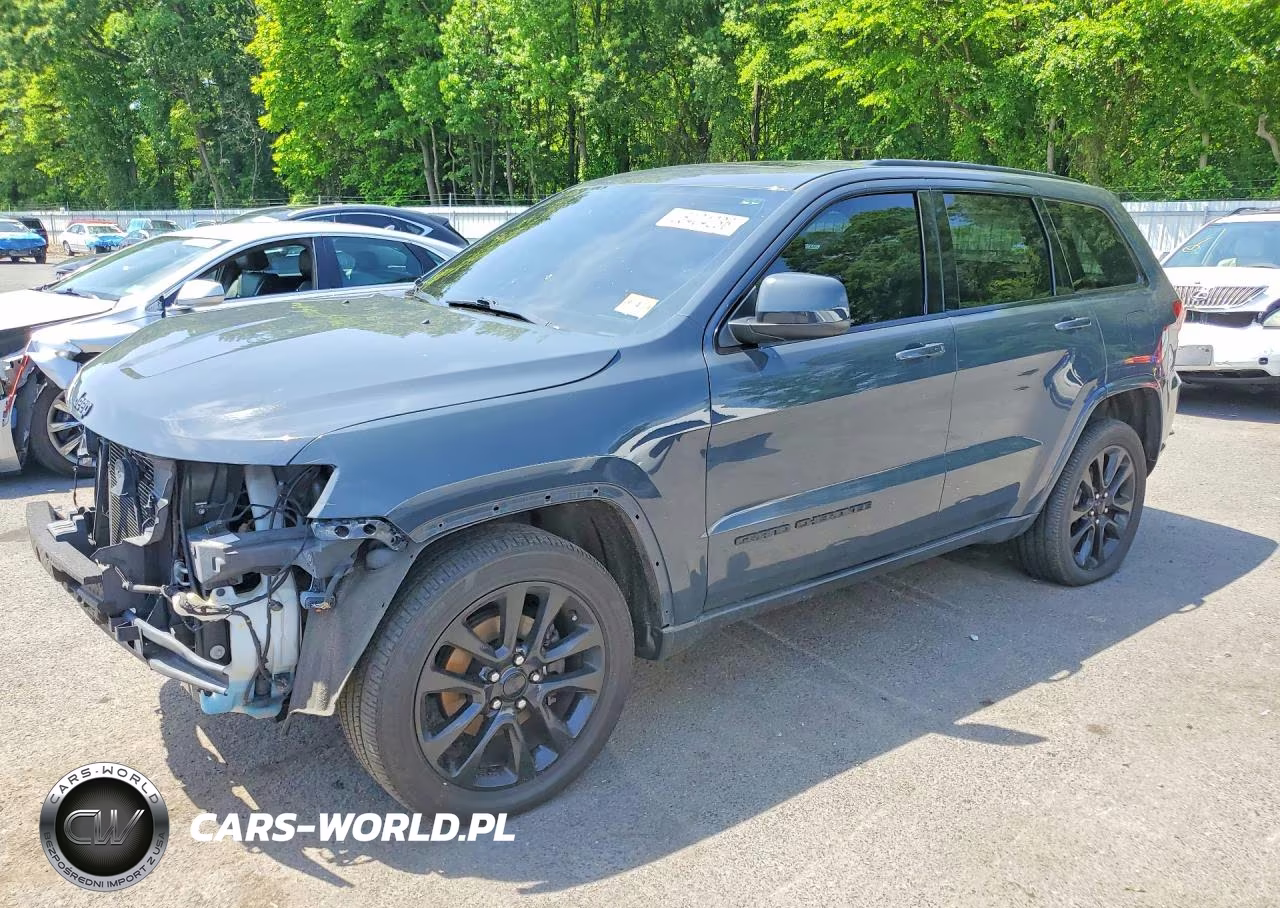 2017 Jeep Grand Cherokee Laredo