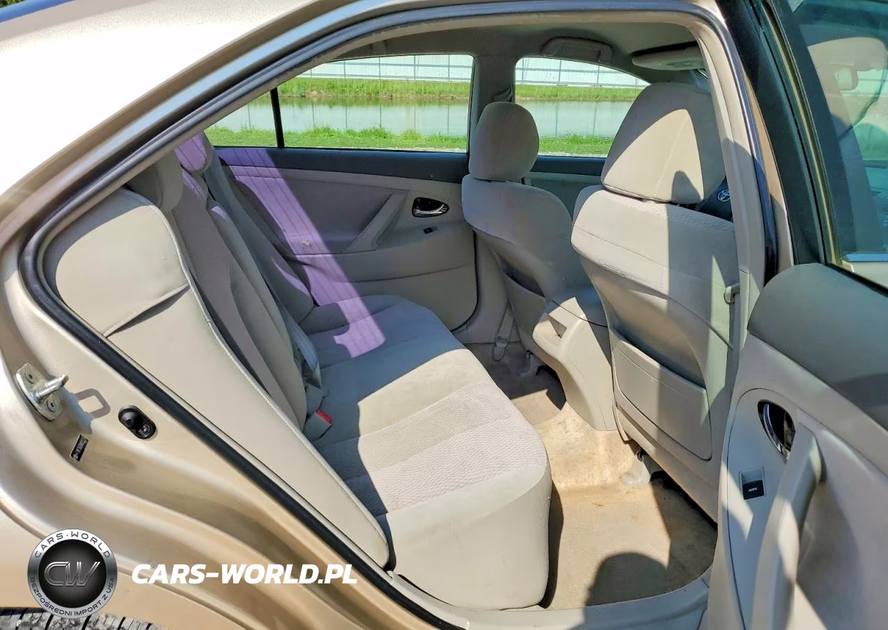 2010 Toyota Camry Base VIN:4T1BF3EK3AU032515 - 10