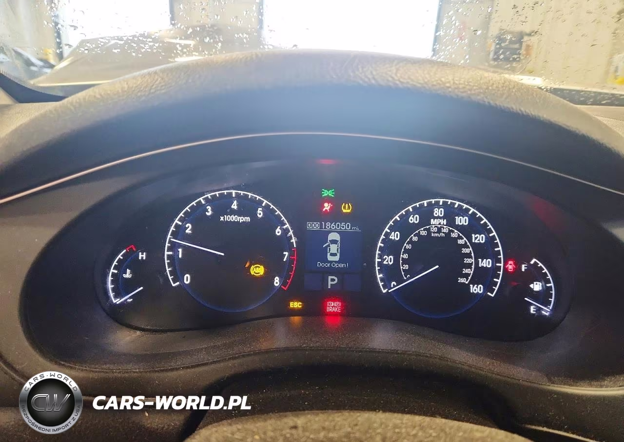 2012 Hyundai Genesis 3.8L VIN:KMHGC4DD6CU161309 - 9