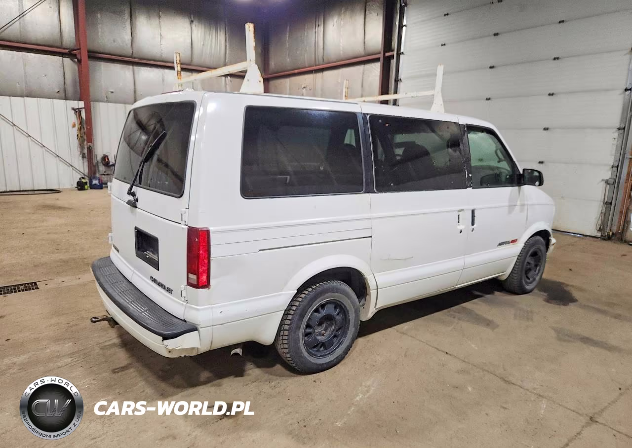 2001 Chev Astro VIN:1GNEL19W41B126899 - 3