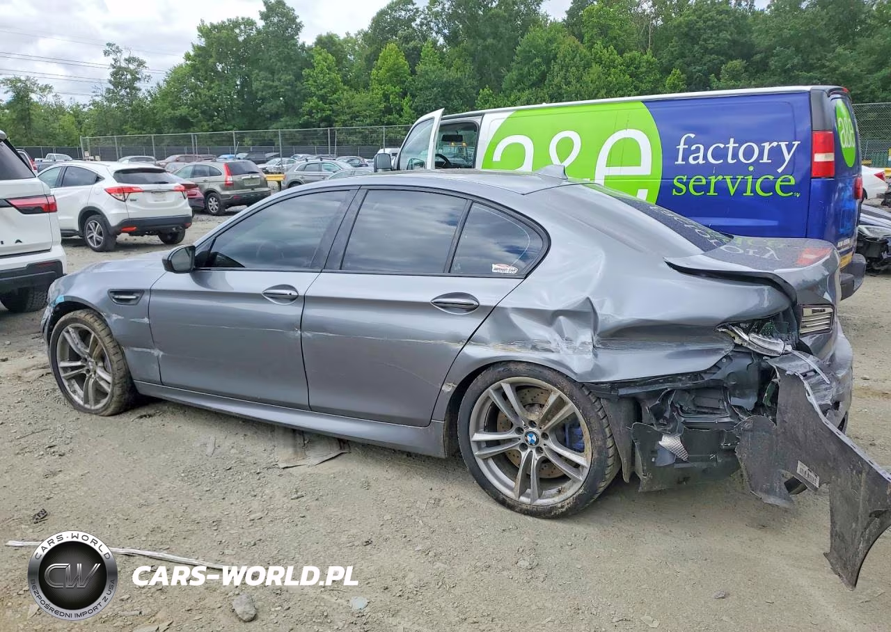 2014 BMW M5 VIN:WBSFV9C52ED593215 - 2