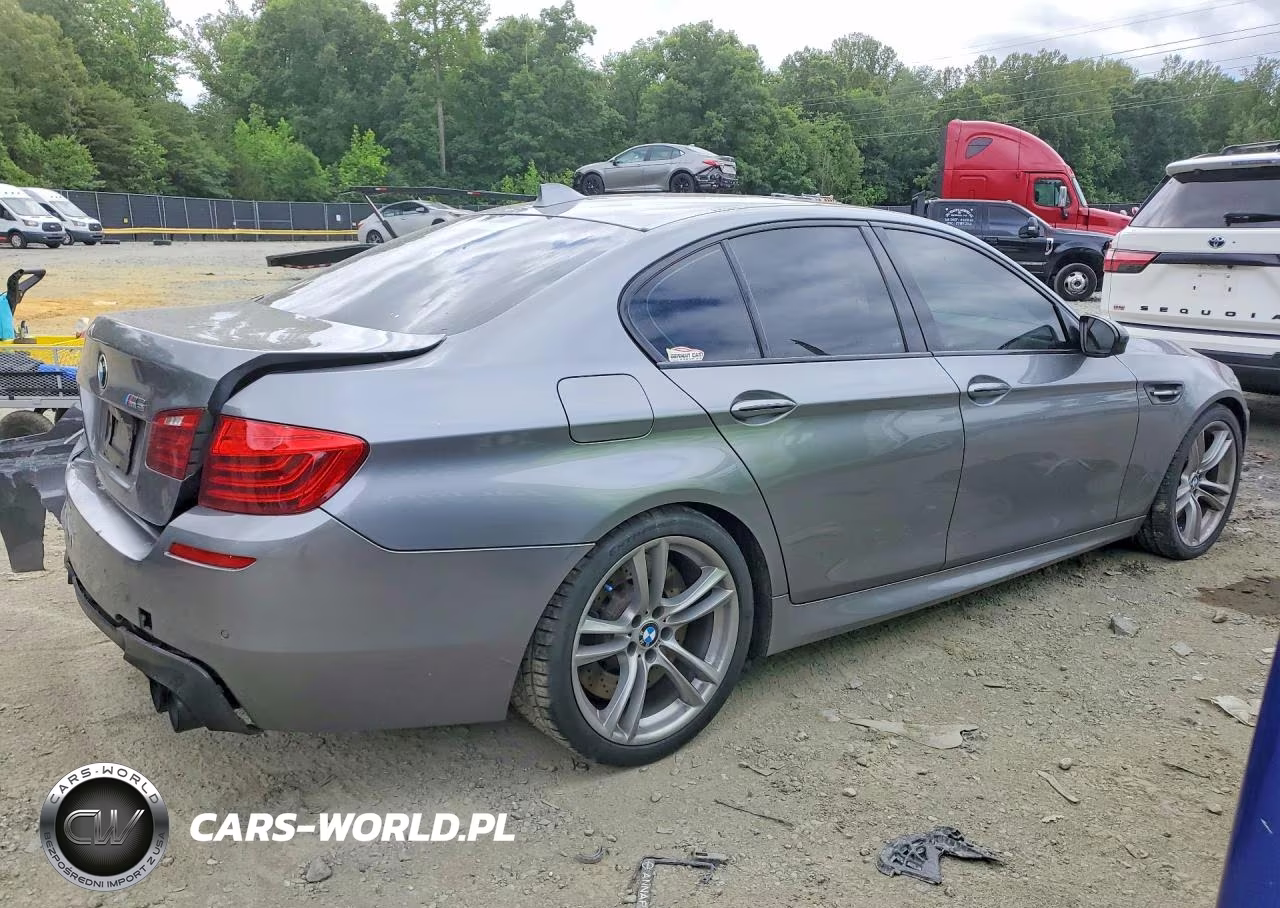 2014 BMW M5 VIN:WBSFV9C52ED593215 - 3