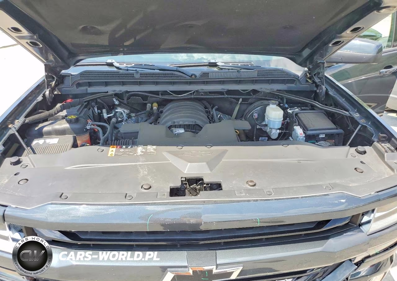 2018 Chevrolet Silverado K1500 Lt VIN:3GCUKREC2JG563468 - 11