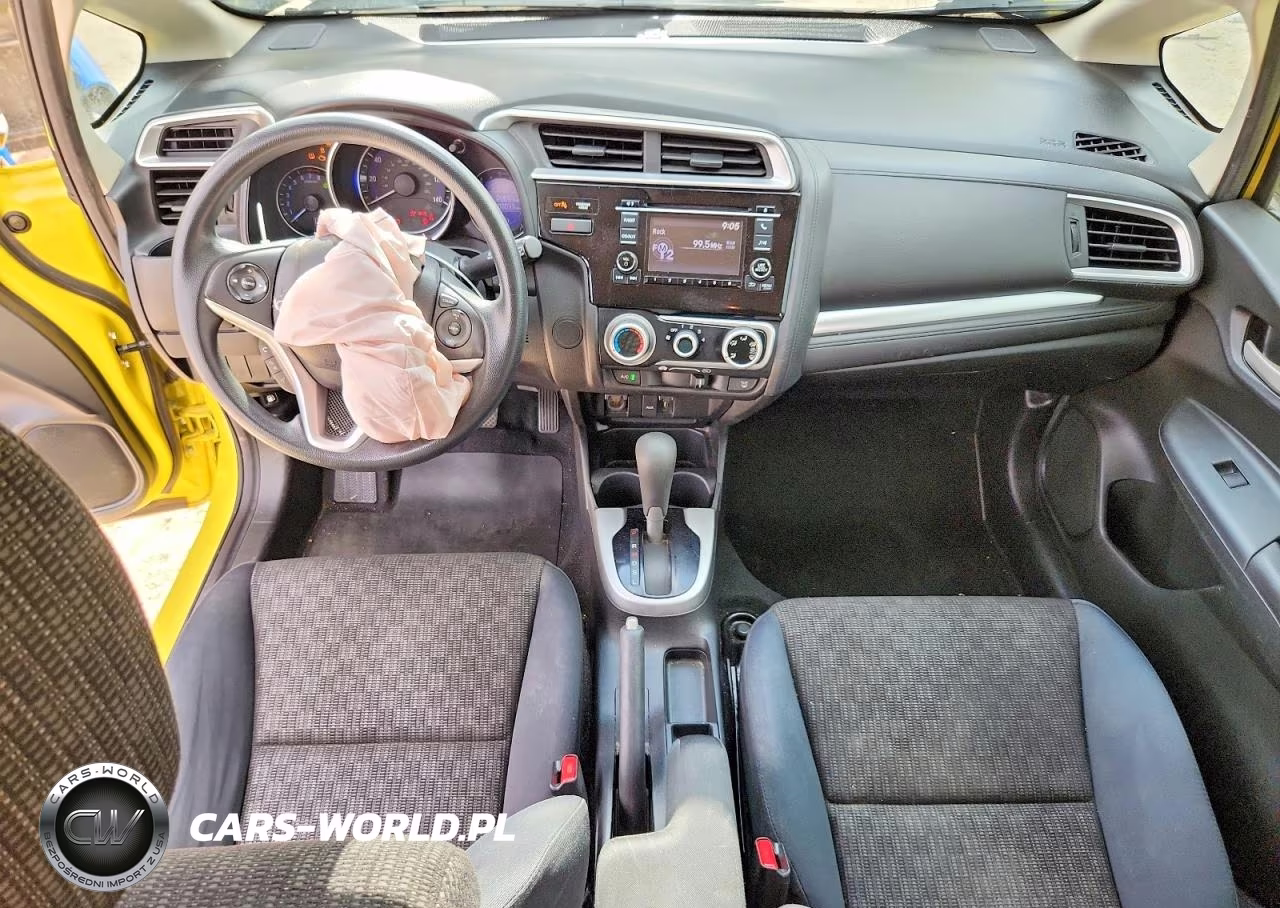2016 Honda Fit Lx VIN:JHMGK5H56GX008674 - 8
