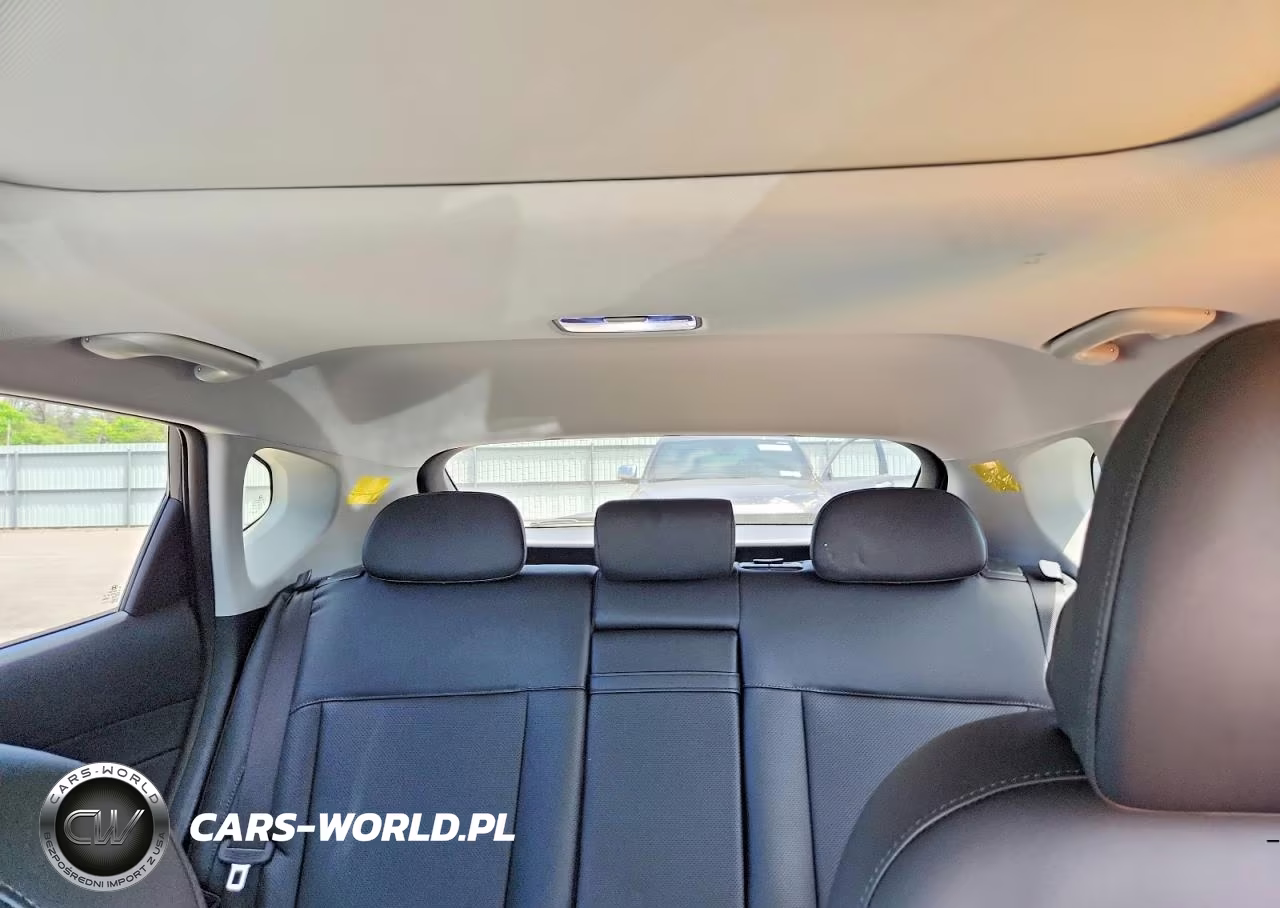 2026 Hyundai Kona Limited VIN:KM8HECA37TU420863 - 10