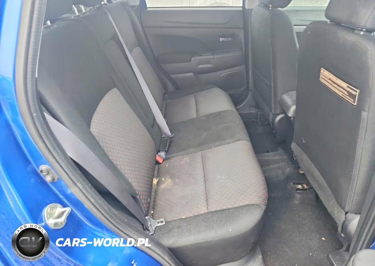 2017 Mitsubishi Outlander Sport Es VIN:JA4AP3AU0HZ009107 - 10