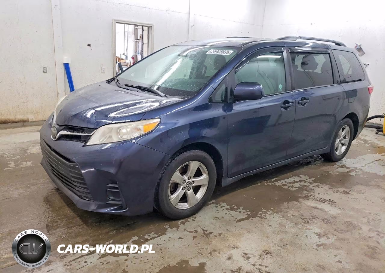 2018 Toyota Sienna Le