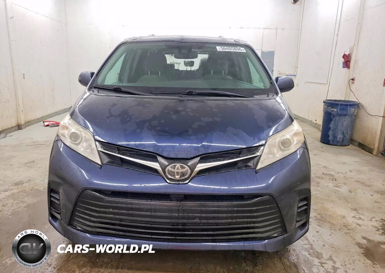 2018 Toyota Sienna Le VIN:5TDKZ3DC6JS960068 - 5