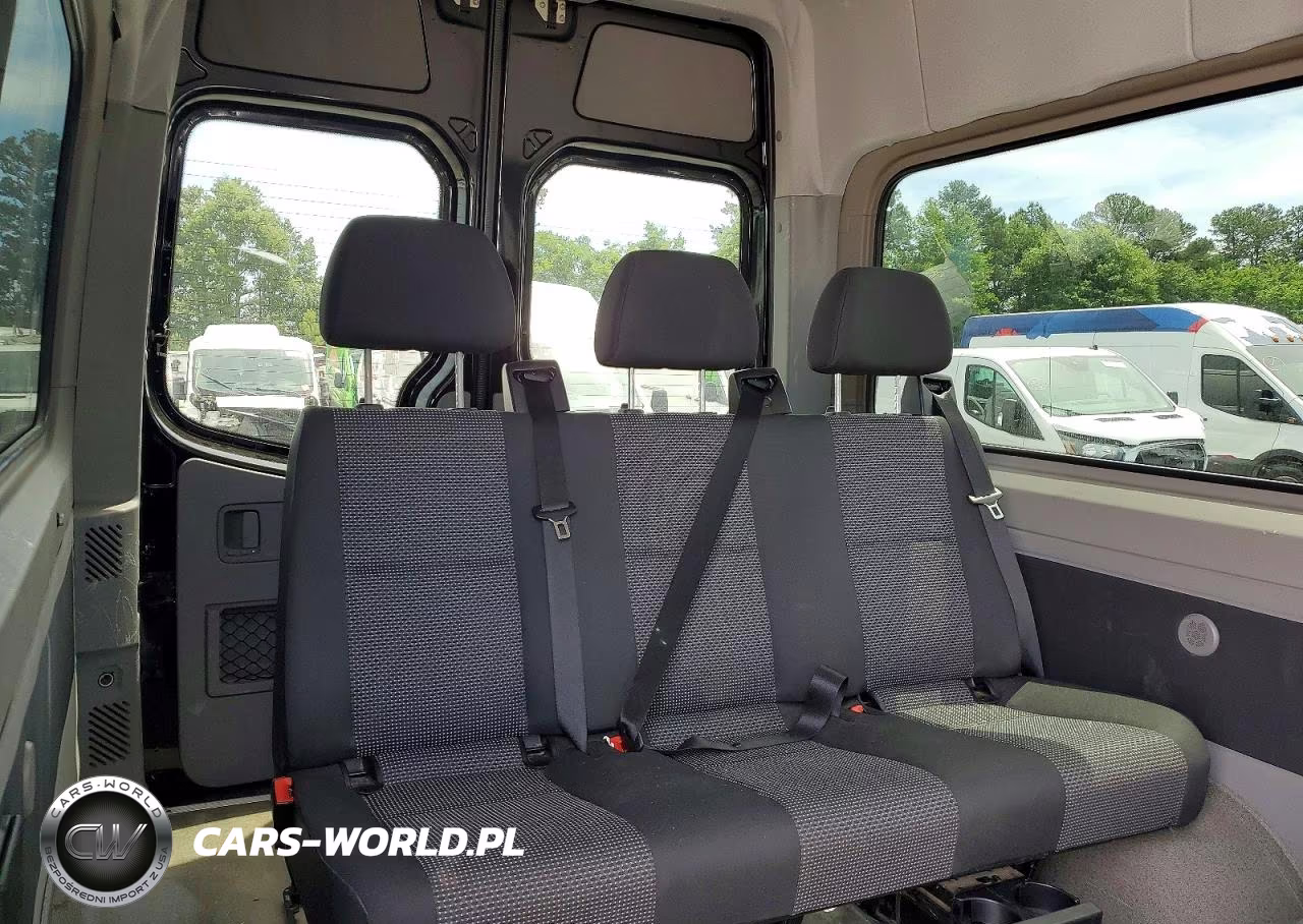 2011 Mercedes-Benz Sprinter 2500 VIN:WDZPE7CC7B5588824 - 10