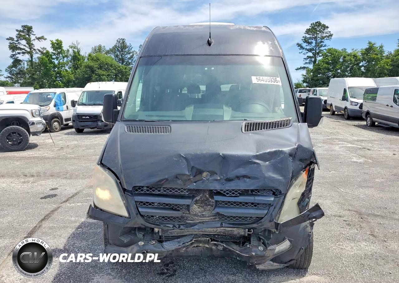 2011 Mercedes-Benz Sprinter 2500 VIN:WDZPE7CC7B5588824 - 5