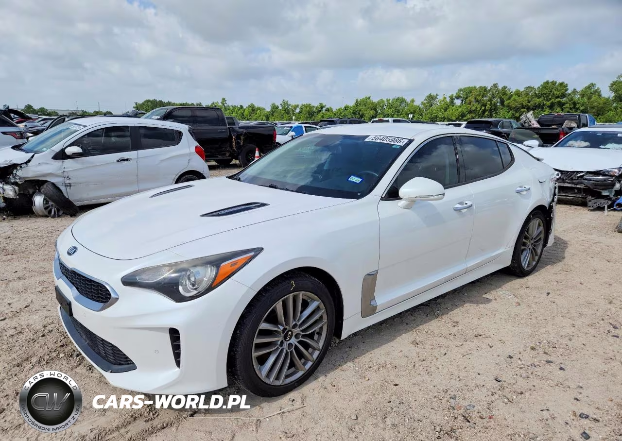 2018 Kia Stinger Base