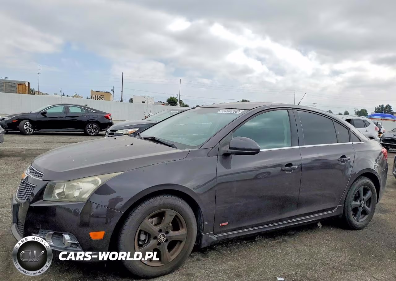 2014 Chevrolet Cruze Lt – zdjęcie 1 z 12