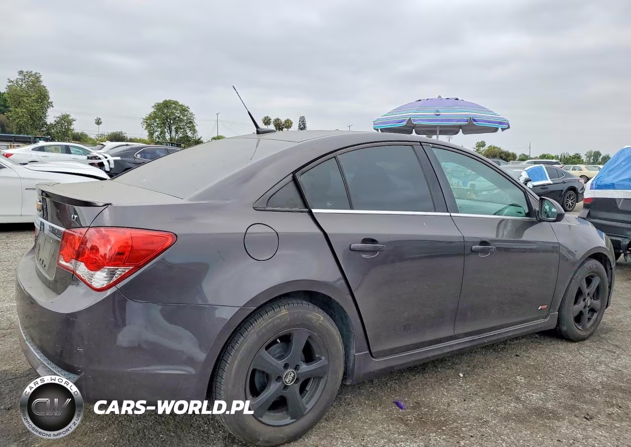 2014 Chevrolet Cruze Lt VIN:1G1PC5SB4E7169186 - 3