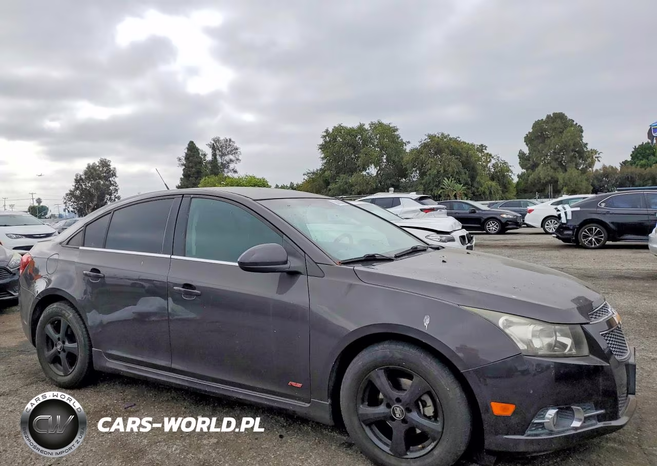 2014 Chevrolet Cruze Lt VIN:1G1PC5SB4E7169186 - 4