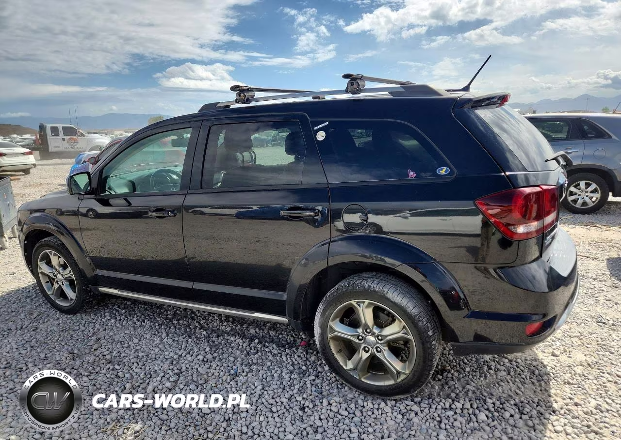 2017 Dodge Journey Crossroad VIN:3C4PDDGG7HT595473 - 2