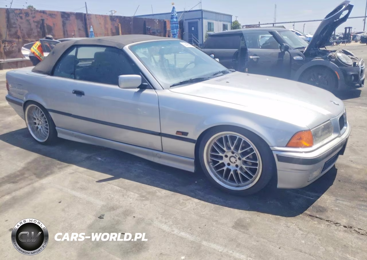 1996 BMW 328 Ic Automatic VIN:WBABK8329TET94083 - 4