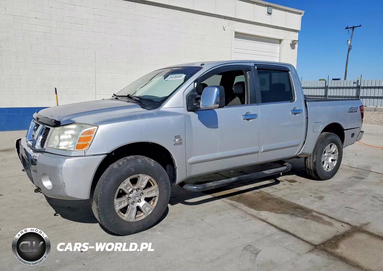 2004 Nissan Titan Xe