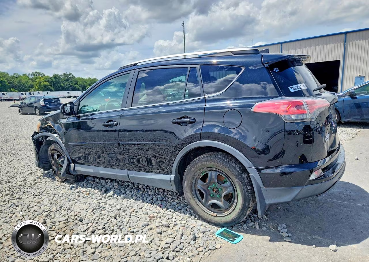 2017 Toyota Rav4 Le VIN:2T3BFREV3HW620753 - 2