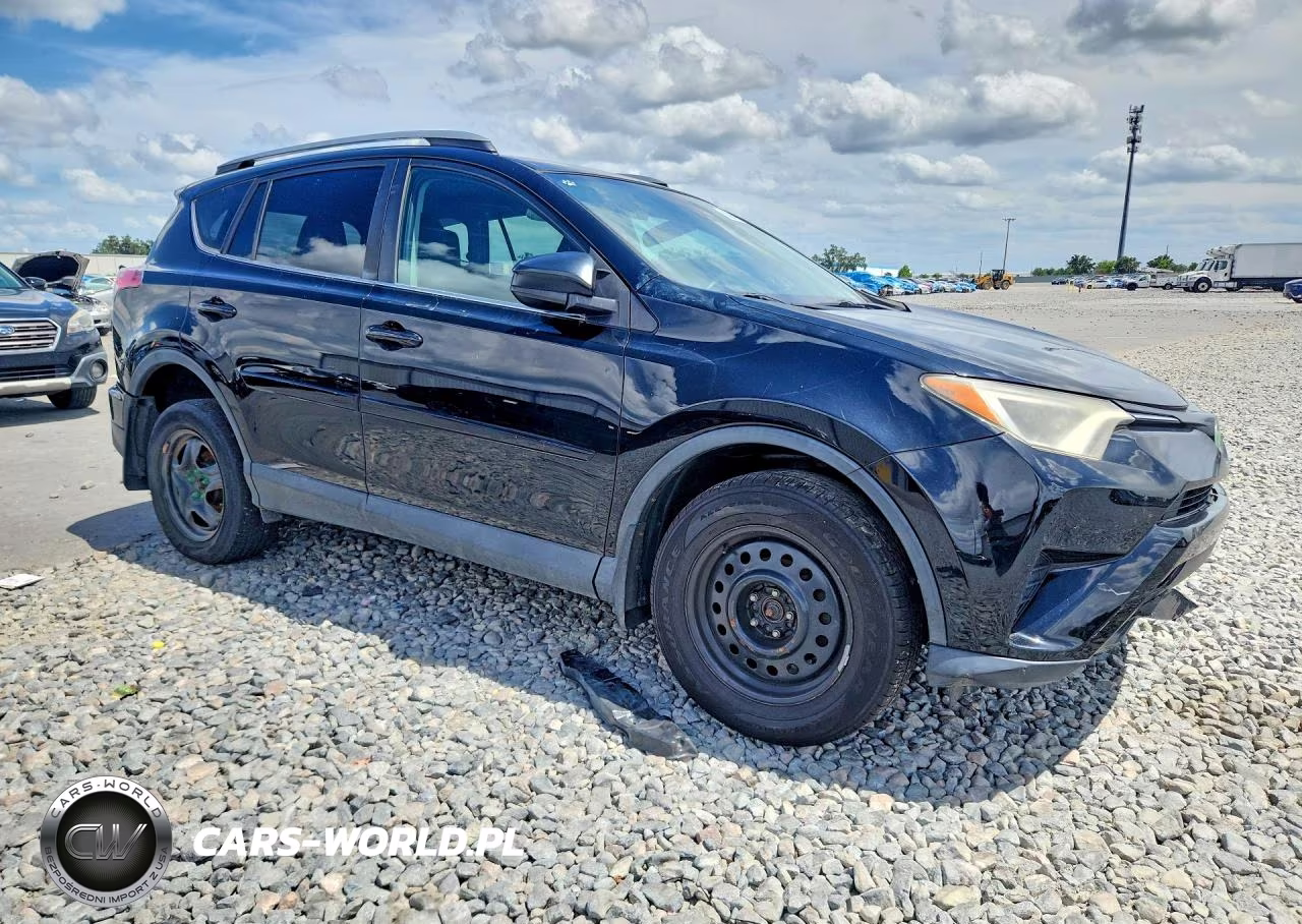 2017 Toyota Rav4 Le VIN:2T3BFREV3HW620753 - 4