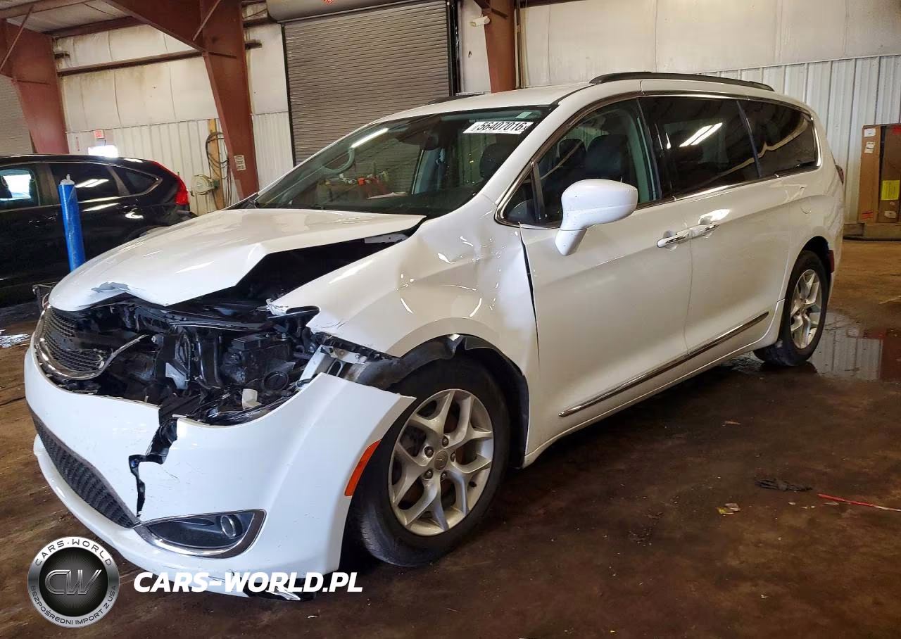 2017 Chrysler Pacifica Touring L