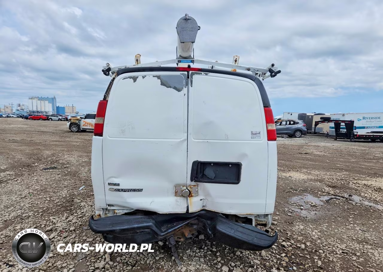 2010 Chevrolet Express G3500 VIN:1GC2GTBA8A1176186 - 6