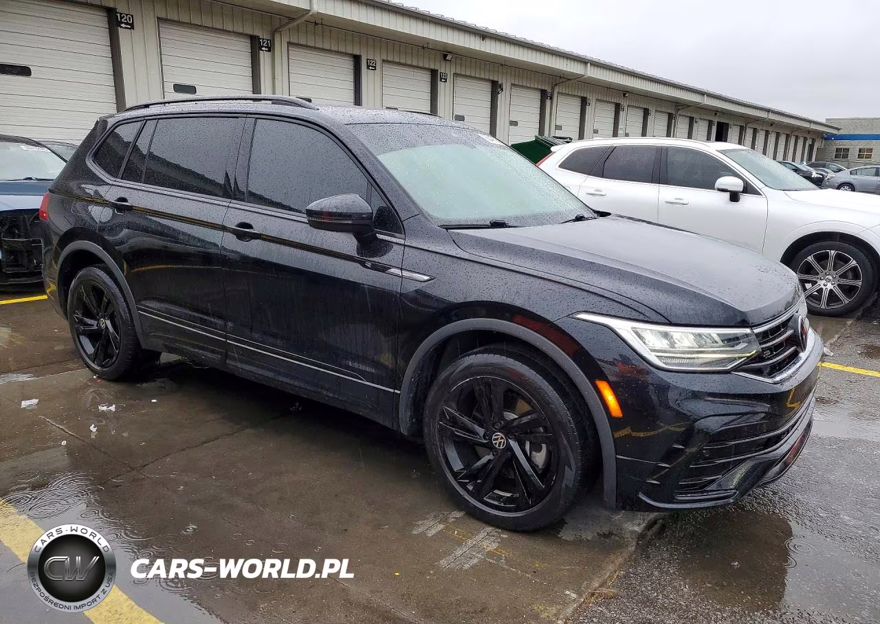 2023 Volkswagen Tiguan Se R-Line Black VIN:3VVCB7AX1PM032864 - 4