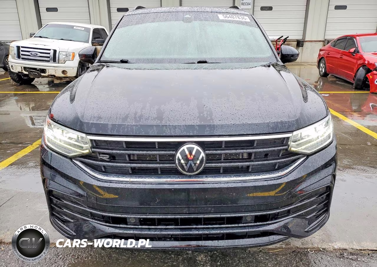 2023 Volkswagen Tiguan Se R-Line Black VIN:3VVCB7AX1PM032864 - 5