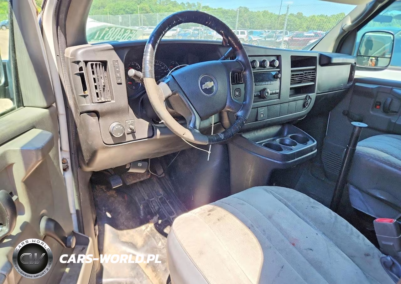 2009 Chevrolet Express G3500 VIN:1GCHG35KX91118848 - 8