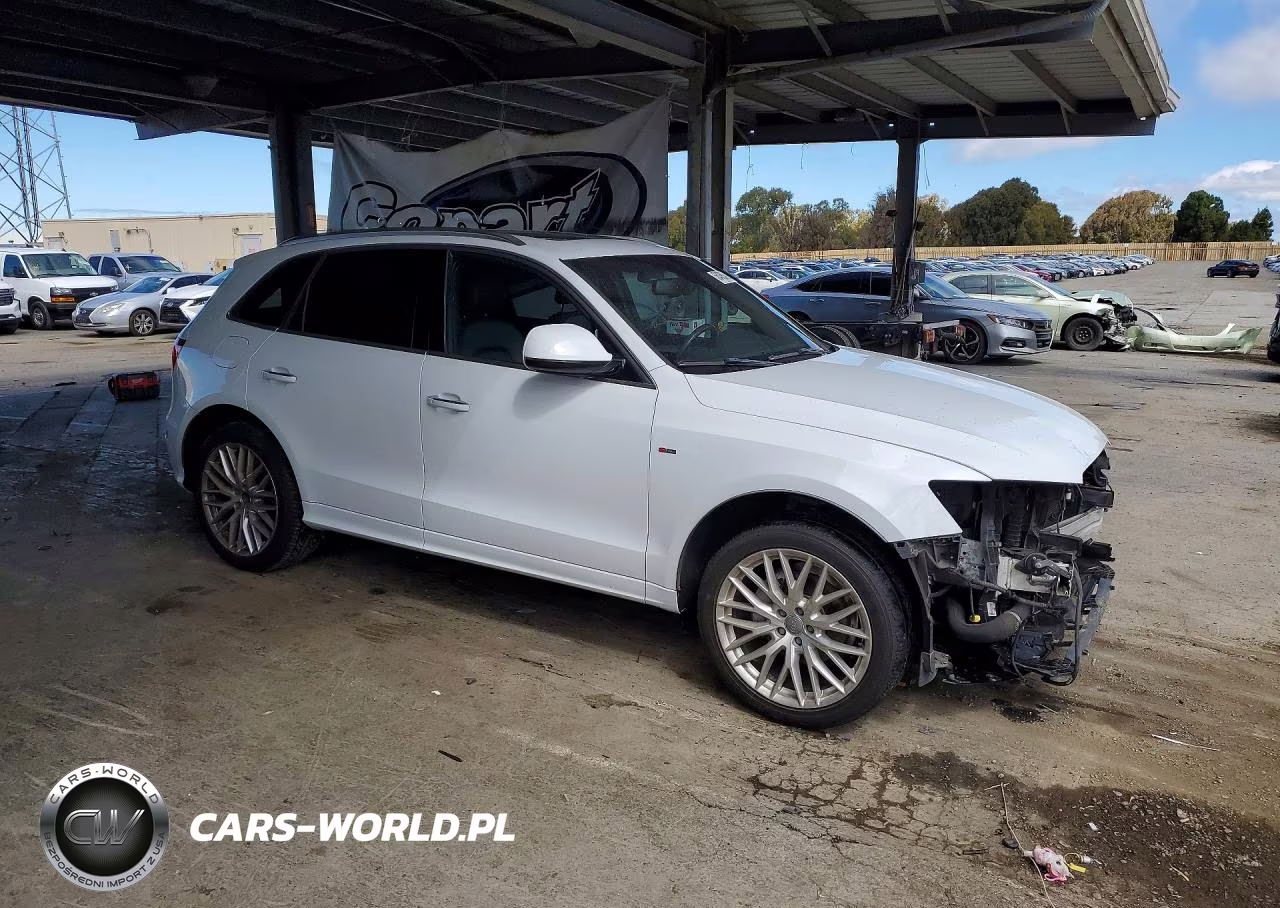 2017 Audi Q5 Premium Plus VIN:WA1M2AFP1HA053649 - 4