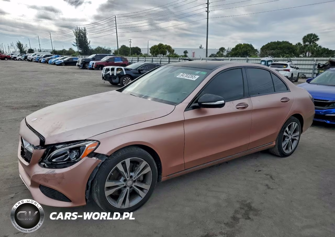 2015 Mercedes-Benz C 300 4Matic – zdjęcie 1 z 12