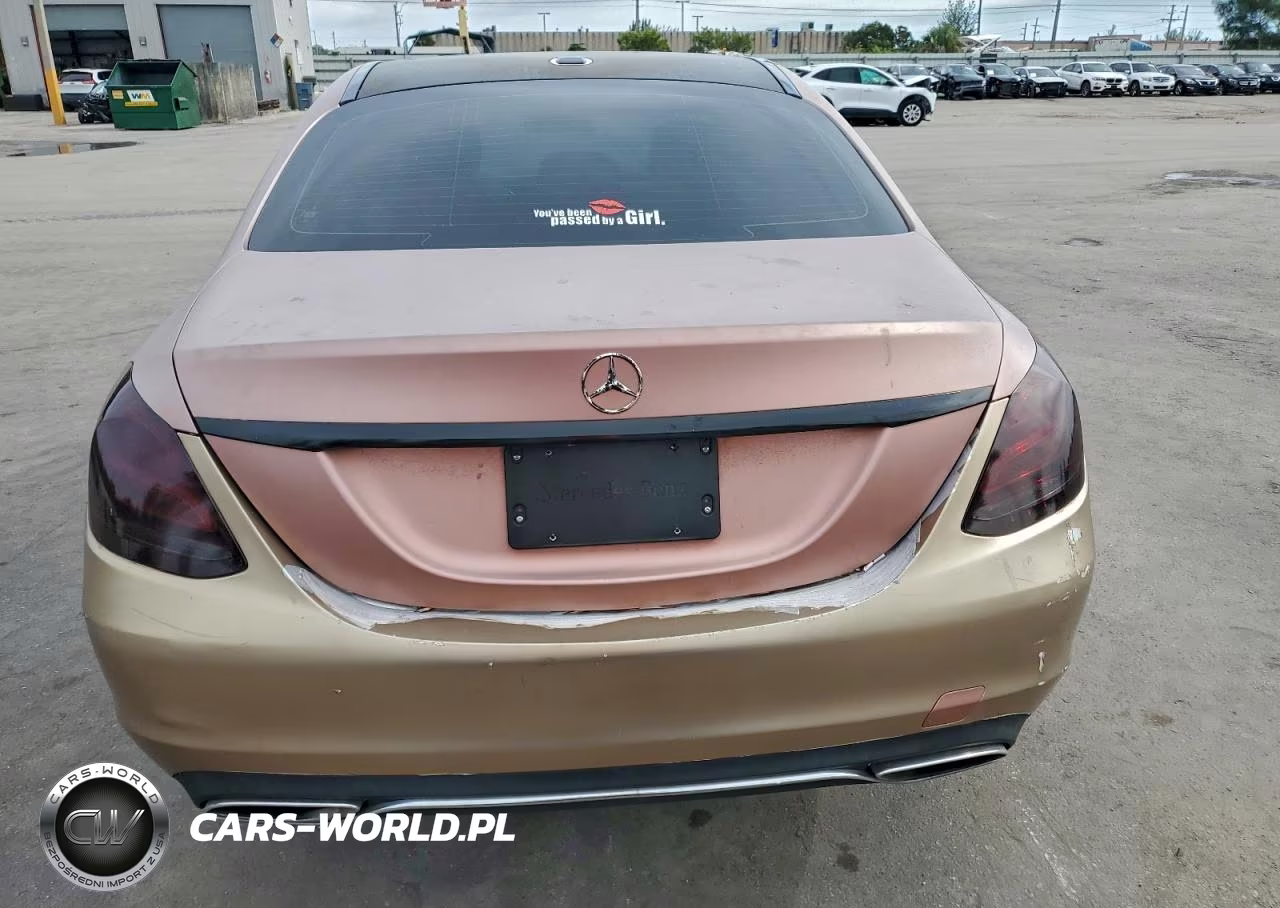 2015 Mercedes-Benz C 300 4Matic VIN:55SWF4KB1FU040479 - 6