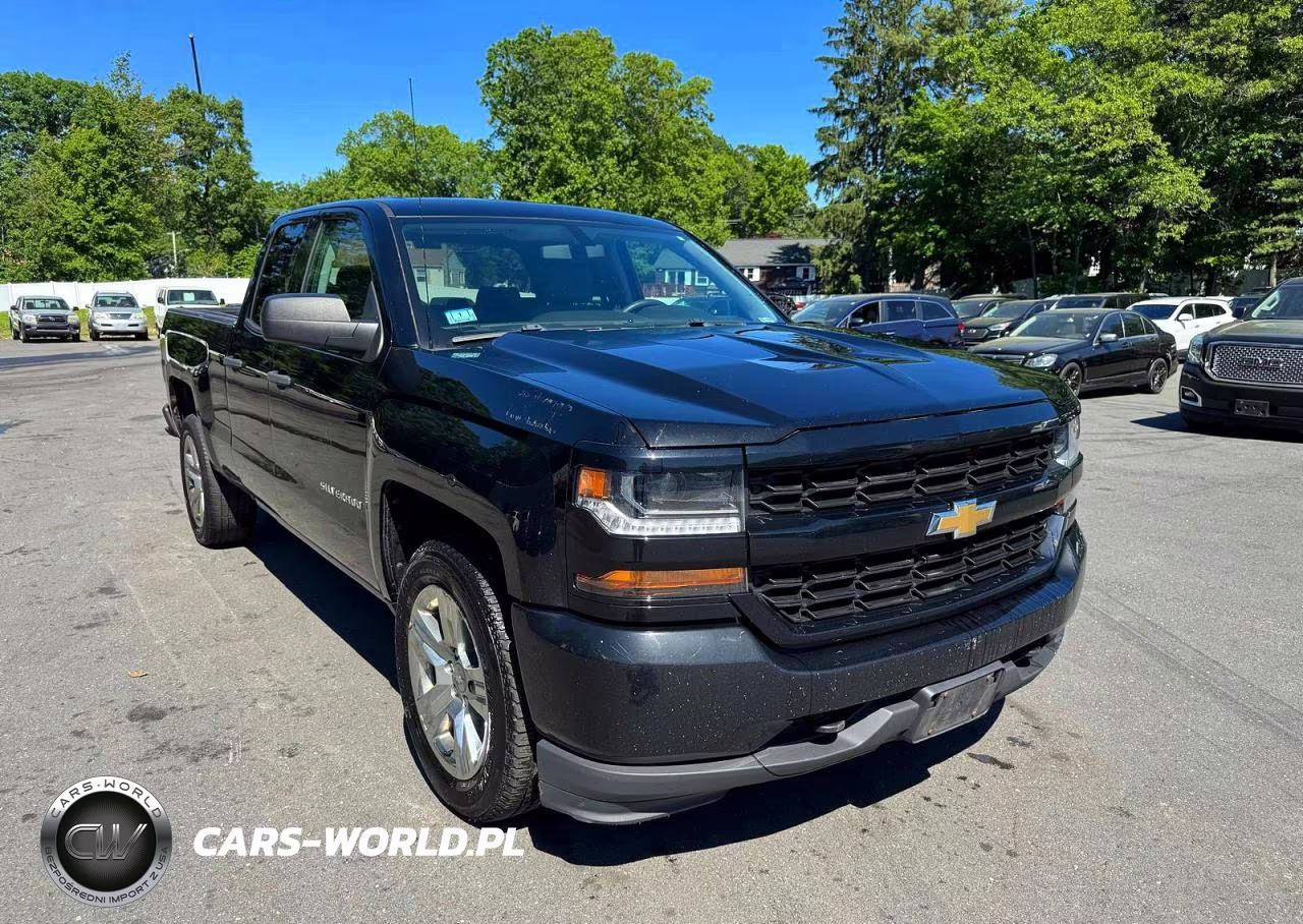 2018 Chevrolet Silverado C1500 Custom VIN:1GCRCPEH6JZ380254 - 4