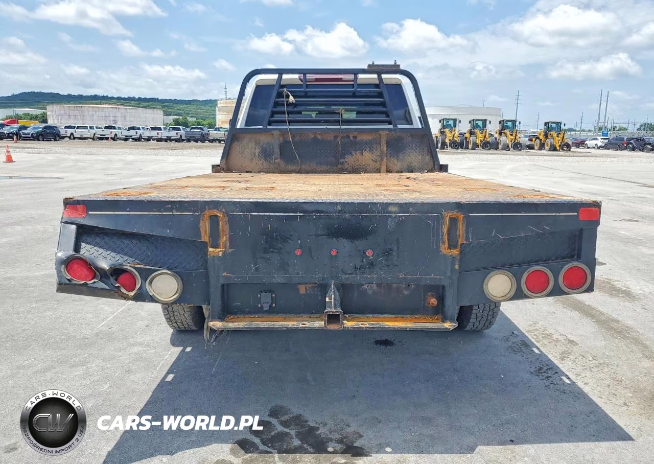 2022 GMC Sierra C3500 VIN:1GD48PE78NF260039 - 6