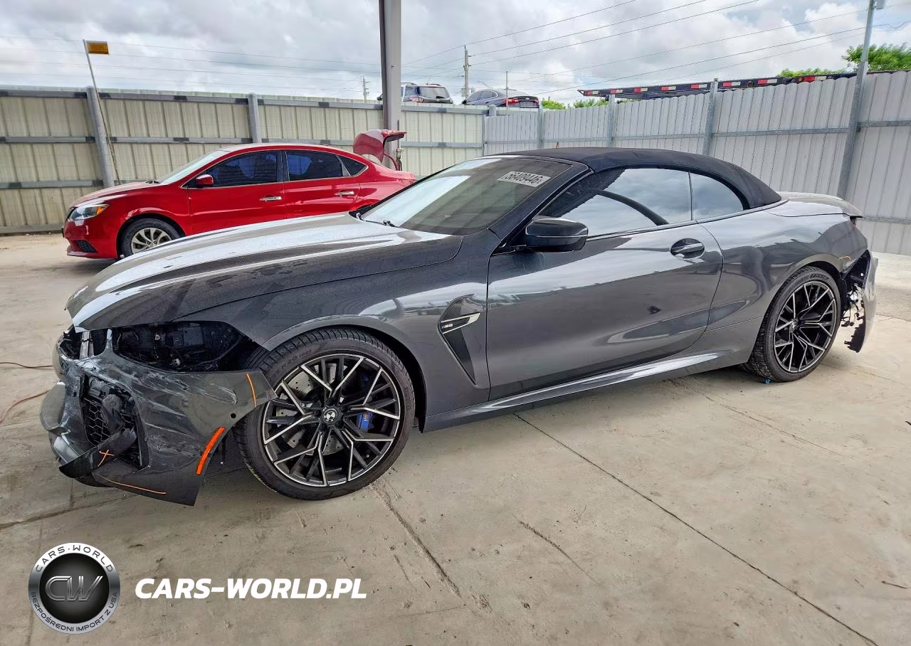 2020 BMW M8