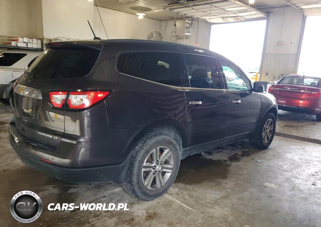 2015 Chevrolet Traverse Lt VIN:1GNKVHKD4FJ316567 - 3