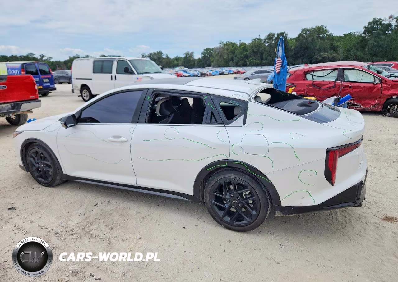 2025 Kia K4 Gt-Line Turbo VIN:3KPFW4DC7SE085482 - 2