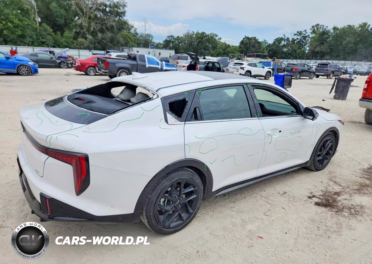 2025 Kia K4 Gt-Line Turbo VIN:3KPFW4DC7SE085482 - 3