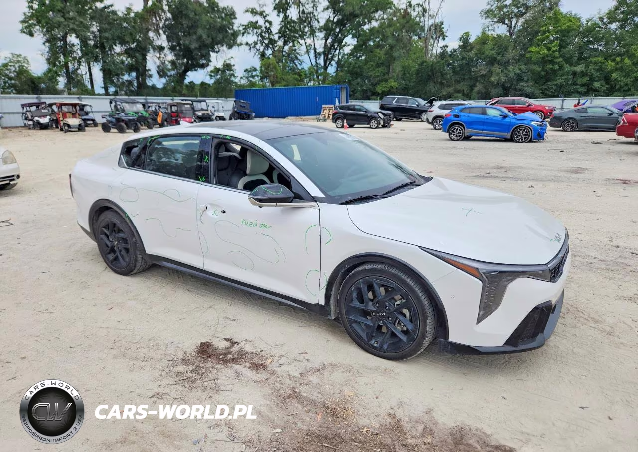 2025 Kia K4 Gt-Line Turbo VIN:3KPFW4DC7SE085482 - 4