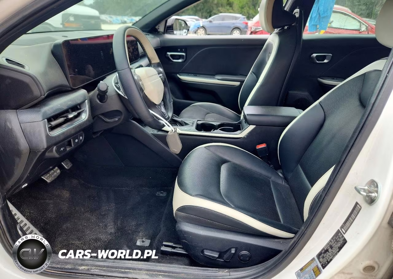 2025 Kia K4 Gt-Line Turbo VIN:3KPFW4DC7SE085482 - 7