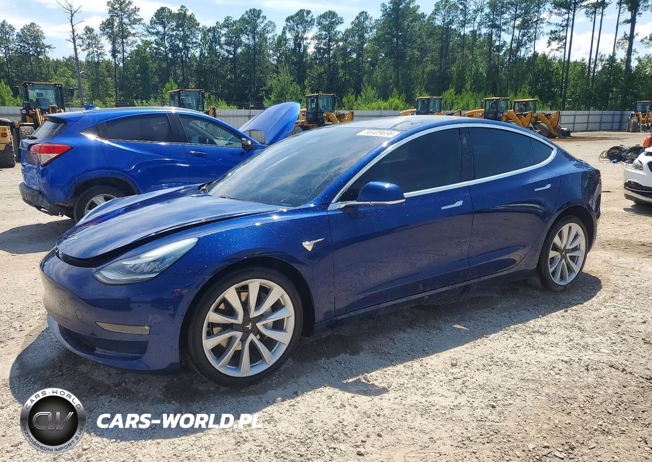 2020 Tesla Model 3 – zdjęcie 1 z 12