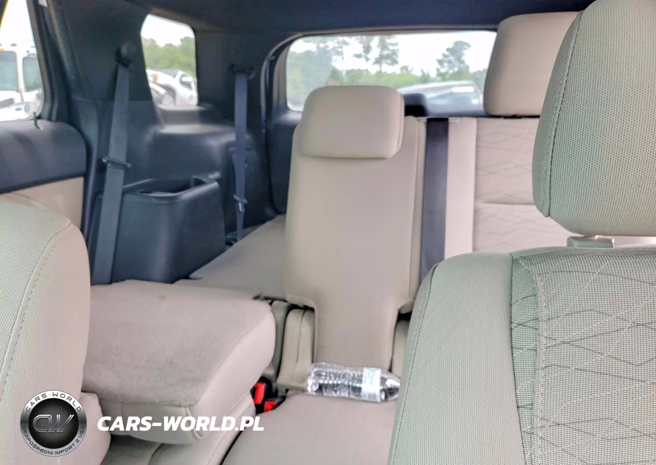 2014 Ford Explorer VIN:1FM5K7B88EGA47427 - 10